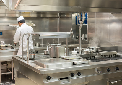Read more about the article 3 Must-Have Commercial Kitchen Equipment