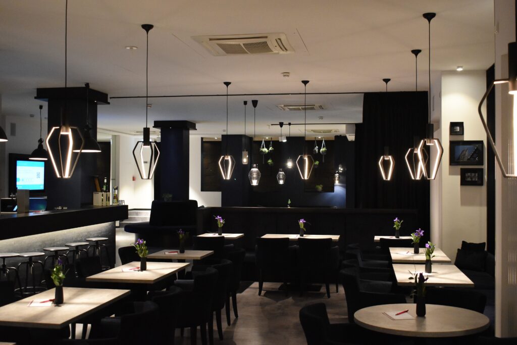 Restaurant Floor Planning and Commercial Kitchen | Food Service Consultant