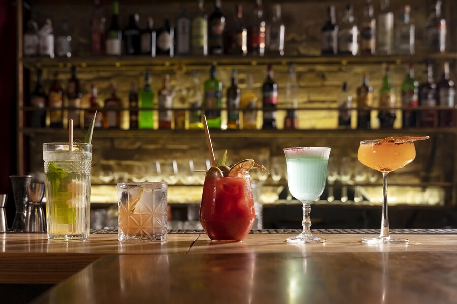 Read more about the article The Art of Mixology