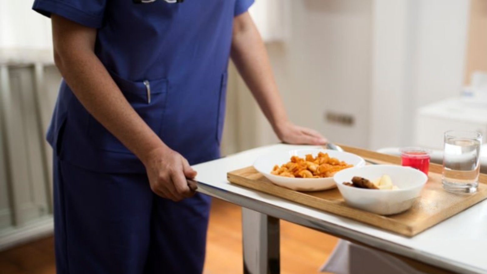 Read more about the article Why Healthcare Food Service Requires Specialized Kitchen Consulting