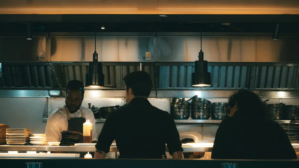 Read more about the article The Role of Proper Equipment Planning in Commercial Kitchens