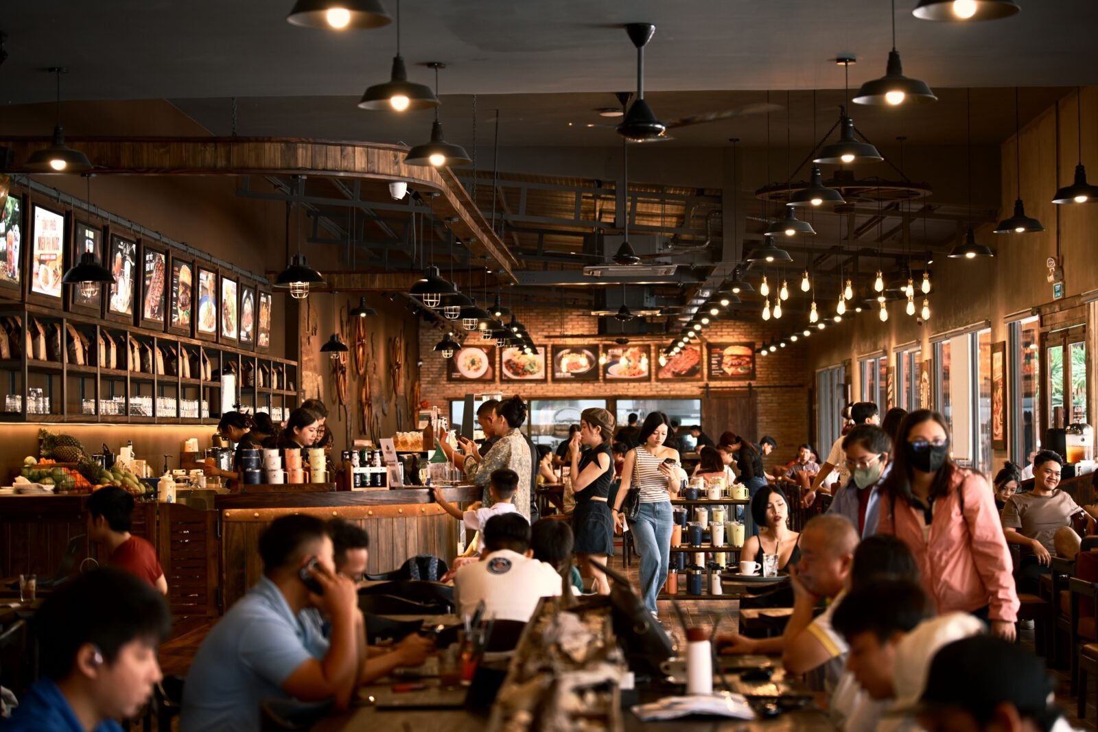 Read more about the article From Concept to Cover: How F&B Consultants Shape Guest Experience